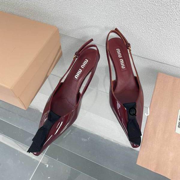 Picture of Miumiu Shoes _SKUMiuMiusz35-40XJ060218054
